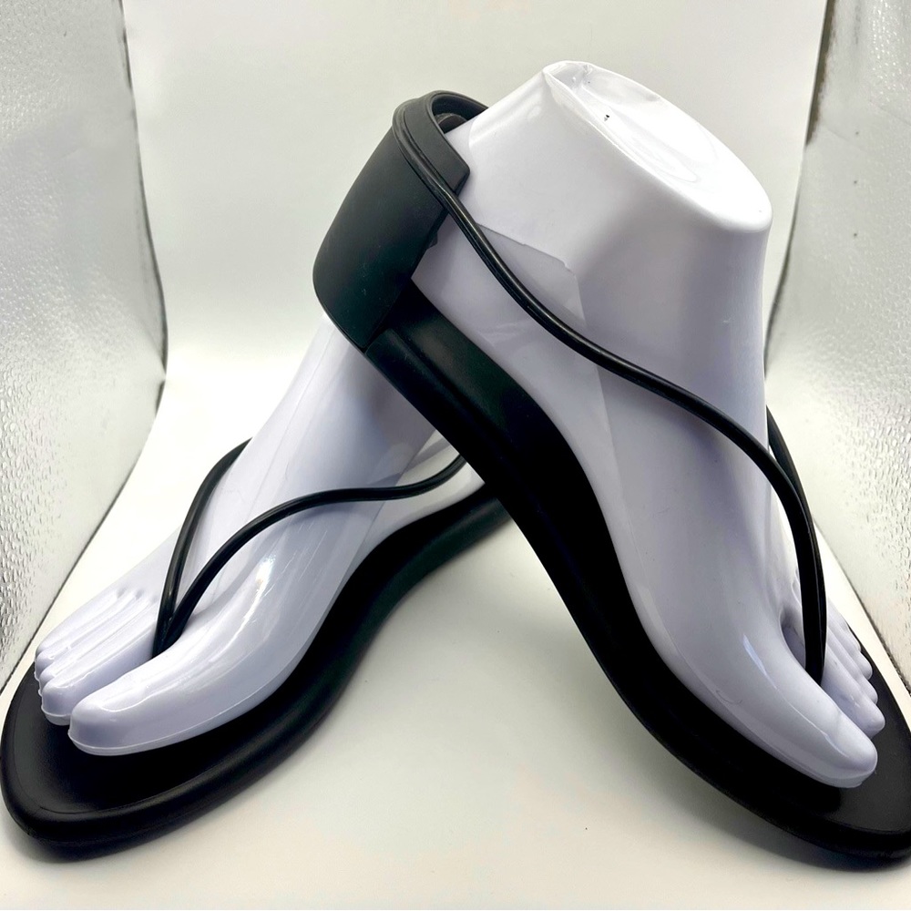 IPANEMA WITH STARCK COLLECTION SANDAL 2019